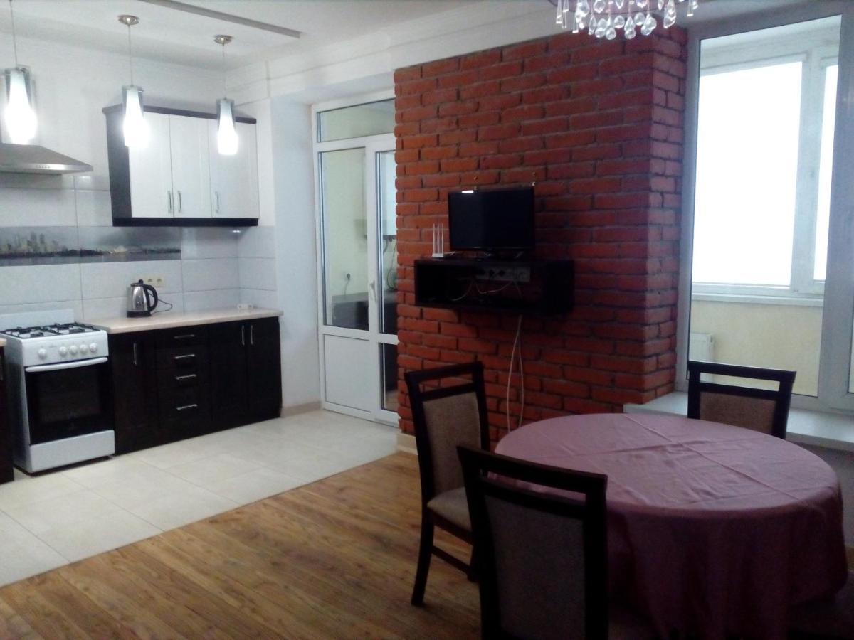 Бруклінський Міст.Студія В Центрі. Ivano-Frankivsk Buitenkant foto